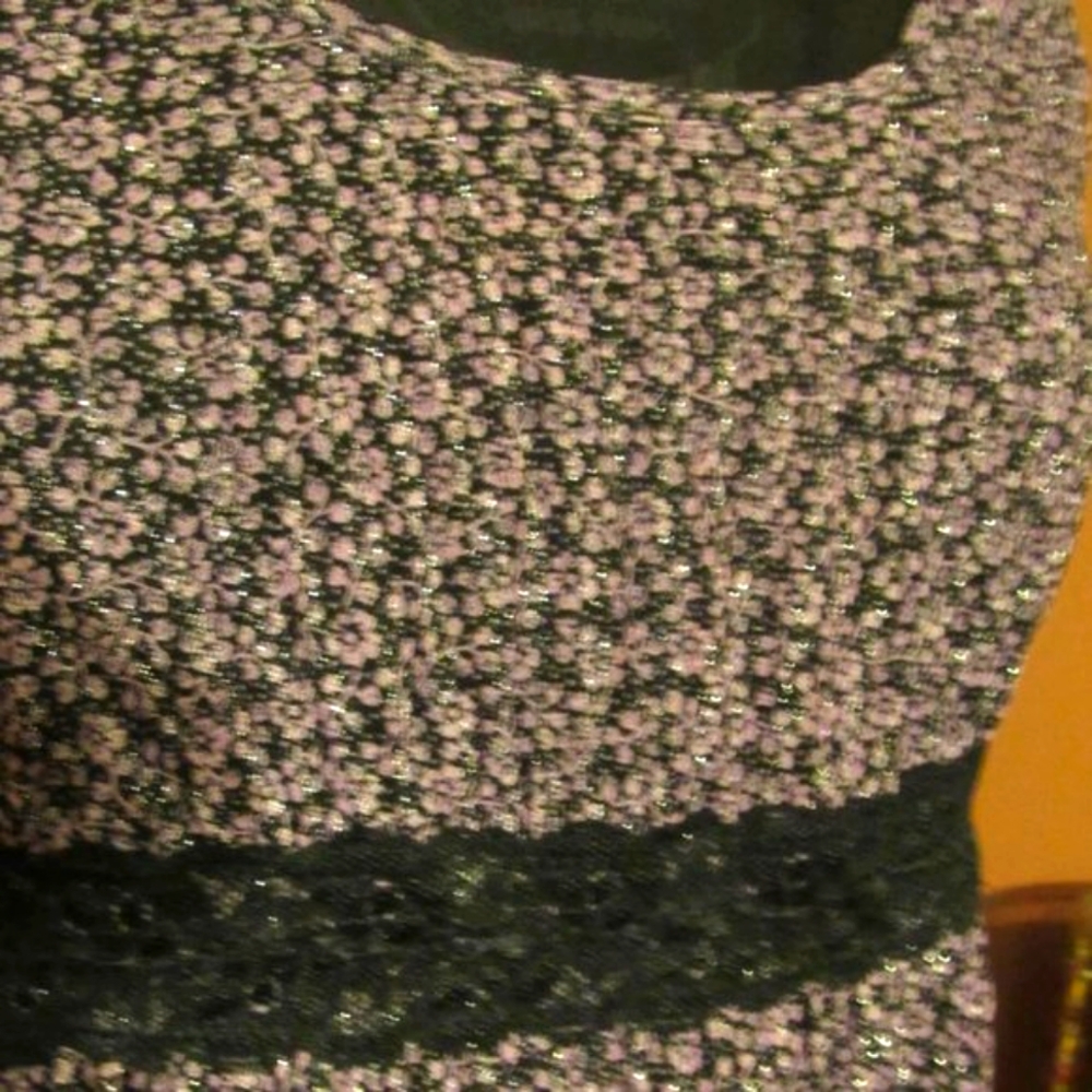 💜 Adorable Vintage Sparkly Lavender & Black Floral Lace Top - MJ - Picture 4 of 11